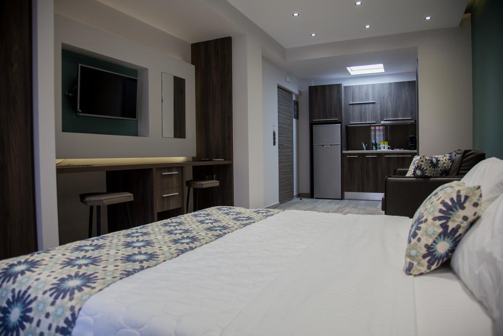 B. U. Luxury Apartments Аспровалта Екстериор снимка