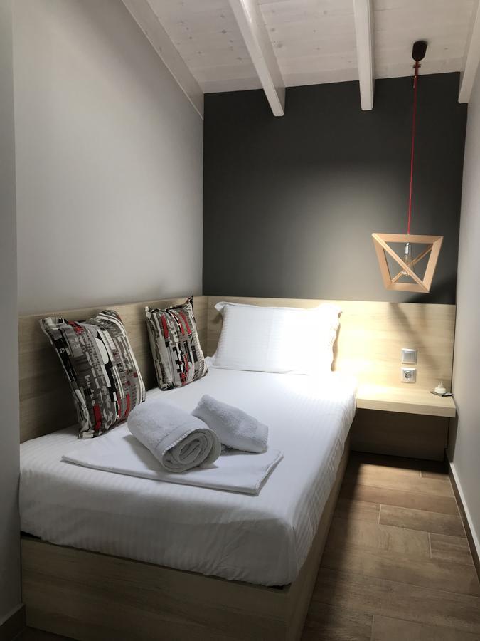 B. U. Luxury Apartments Аспровалта Екстериор снимка